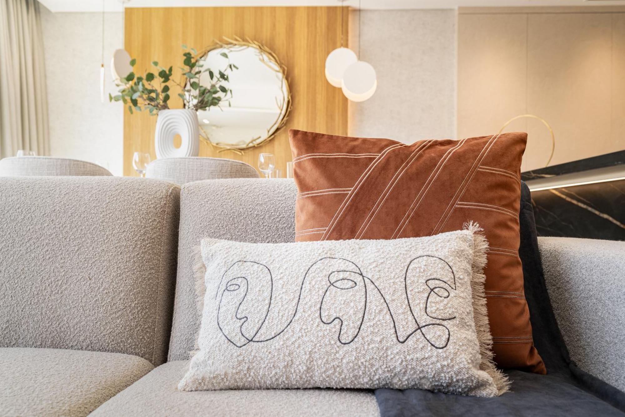 Luxury 3br With Maids Townhouse By Ellie Saab Residences, In Jge - Allsopp & Allsopp Villa *